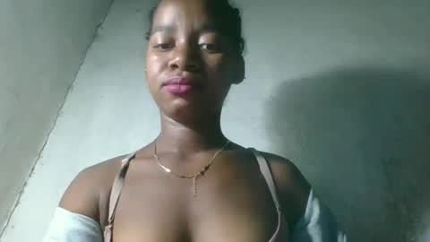 sergina08 online show from March 10, 2026, 4:28 am