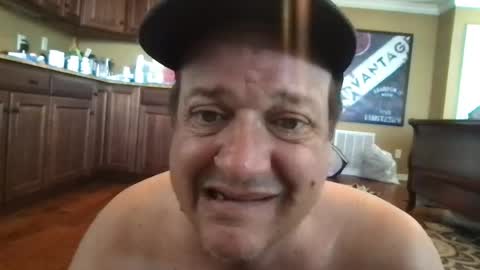 Snapshot of servantboy4u chatting on July 11, 2026, 2:31 pm servantboy4u online show from July 11, 2026, 2:31 pm