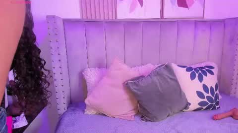 Danna  online show from June 25, 2026, 3:06 am