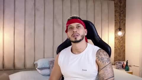 HEY IM SETH online show from February 5, 2025, 6:59 pm