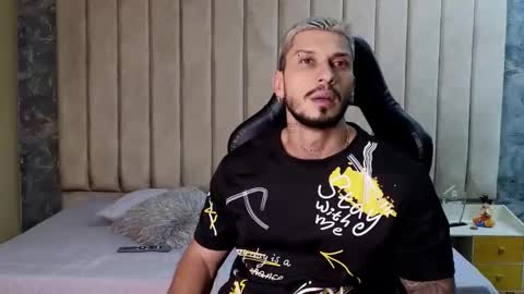 HEY IM SETH online show from March 8, 2025, 7:53 pm