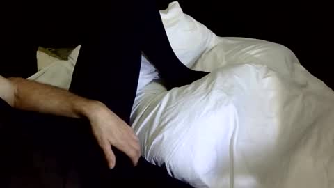 sethlovins online show from April 17, 2026, 11:57 am