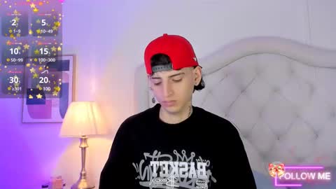 sett_and_gwen online show from December 27, 2024, 1:43 am