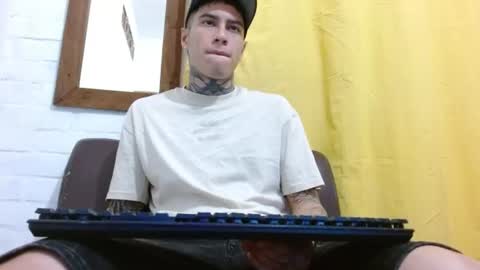 Snapshot of setthomas chatting on July 15, 2026, 12:27 am Thomas online show from July 15, 2026, 12:27 am