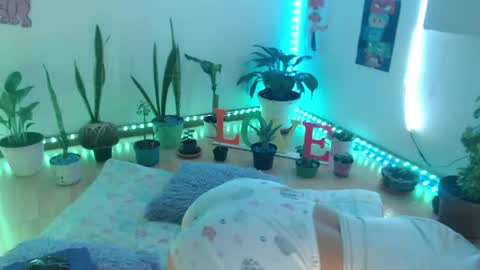 Snapshot of seuctive_woman57 chatting on June 4, 2026, 3:12 am samy online show from June 4, 2026, 3:12 am