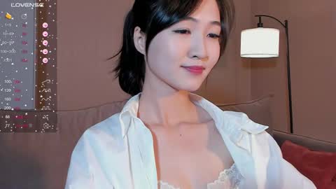 Snapshot of seulbi chatting on October 1, 2025, 4:46 pm Sana online show from October 1, 2025, 4:46 pm