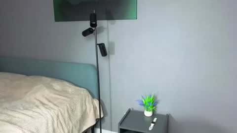 Snapshot of sevans14 chatting on June 18, 2026, 1:37 pm SevanS14 online show from June 18, 2026, 1:37 pm