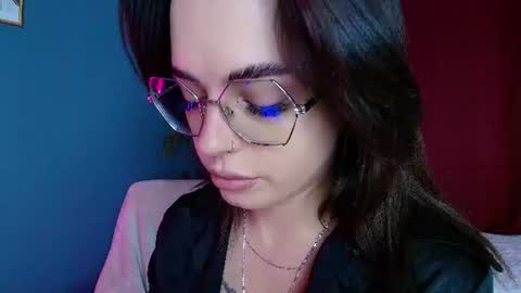 Snapshot of seven_sinsss chatting on June 17, 2026, 4:04 am seven_sinsss online show from June 17, 2026, 4:04 am