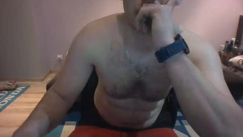 Snapshot of sewek101 chatting on March 2, 2025, 9:01 pm Sewerin online show from March 2, 2025, 9:01 pm