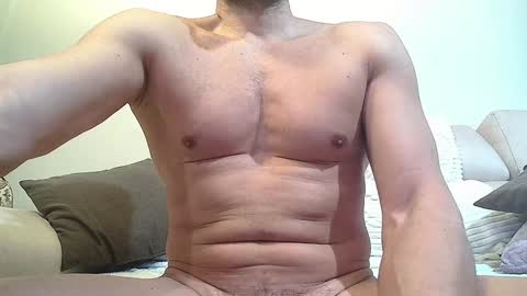 Snapshot of sex_machine_19 chatting on December 5, 2024, 11:27 am SEX MACHINE 19 online show from December 5, 2024, 11:27 am