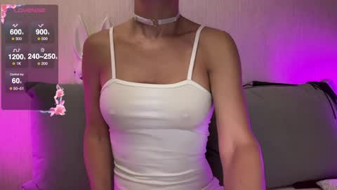 Snapshot of sex_wife1 chatting on June 8, 2026, 10:26 am sex_wife1 online show from June 8, 2026, 10:26 am