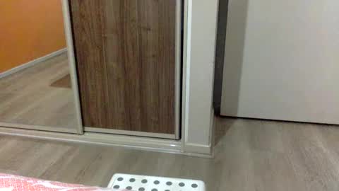 hotcock online show from March 31, 2026, 2:02 am