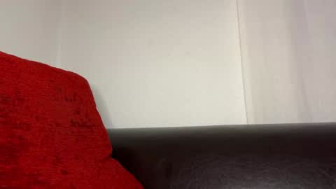 Snapshot of sexfriendch chatting on January 3, 2025, 2:54 am Lucenzo online show from January 3, 2025, 2:54 am