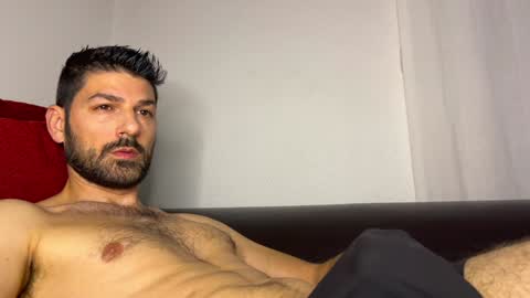 Snapshot of sexfriendch chatting on January 23, 2025, 11:47 pm Lucenzo online show from January 23, 2025, 11:47 pm