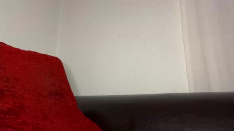 Snapshot of sexfriendch chatting on March 7, 2025, 5:29 am Lucenzo online show from March 7, 2025, 5:29 am