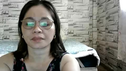 Snapshot of sexi_monica chatting on May 12, 2026, 12:41 am sexi_monica online show from May 12, 2026, 12:41 am