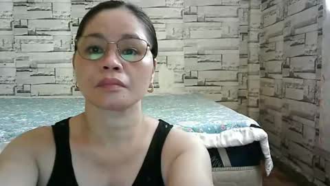 Snapshot of sexi_monica chatting on May 18, 2026, 12:40 am sexi_monica online show from May 18, 2026, 12:40 am