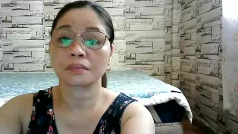 Snapshot of sexi_monica chatting on May 28, 2026, 1:36 am sexi_monica online show from May 28, 2026, 1:36 am