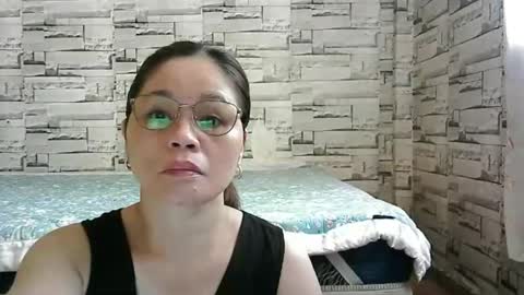 Snapshot of sexi_monica chatting on June 1, 2026, 1:40 am sexi_monica online show from June 1, 2026, 1:40 am