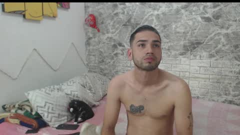 monserat y thony online show from March 5, 2025, 12:27 am