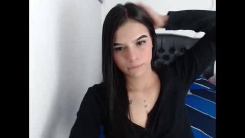 Snapshot of sexiskiny chatting on November 30, 2025, 7:23 am taylor online show from November 30, 2025, 7:23 am