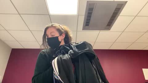 Snapshot of sexislitpuss69 chatting on January 3, 2025, 12:11 am sexislitpuss69 online show from January 3, 2025, 12:11 am