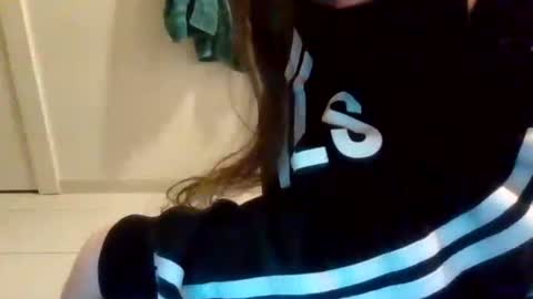 Snapshot of sexislitpuss69 chatting on January 19, 2025, 2:25 am sexislitpuss69 online show from January 19, 2025, 2:25 am