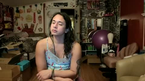 Snapshot of sexiwhiskey699 chatting on June 19, 2026, 9:24 am sexiwhiskey699 online show from June 19, 2026, 9:24 am