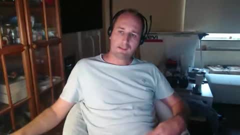 Sexlobo online show from November 30, 2025, 1:37 pm
