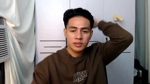 HI I AM JAMESPLEASE LET ME DO SOME HOT SHOWS FOR YOU HERE FOR MY  SCHOOL AND FOR MY FAMILY online show from November 2, 2025, 3:03 pm
