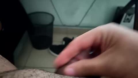 Snapshot of sexman182802 chatting on December 18, 2025, 11:22 pm sexman182802 online show from December 18, 2025, 11:22 pm