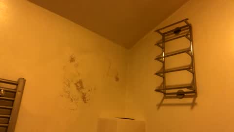 Snapshot of sexpest1972 chatting on March 20, 2026, 11:20 pm Wetpeach2021 online show from March 20, 2026, 11:20 pm