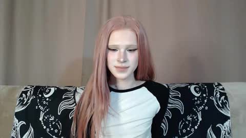 Nextdoor Princess online show from March 29, 2026, 6:57 am