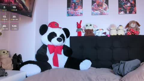 Snapshot of sextape_couple chatting on May 3, 2026, 7:09 pm Ask me online show from May 3, 2026, 7:09 pm