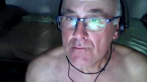 Snapshot of sexting4woman chatting on July 24, 2026, 2:31 am sexting4woman online show from July 24, 2026, 2:31 am