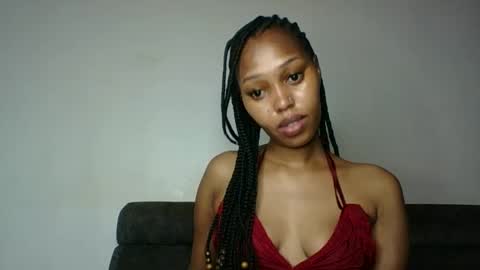 sexttiana_ebony online show from November 25, 2025, 12:05 pm