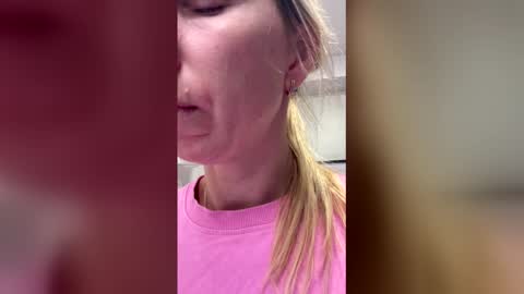 Snapshot of sexualangel chatting on May 16, 2026, 4:42 am Verona online show from May 16, 2026, 4:42 am