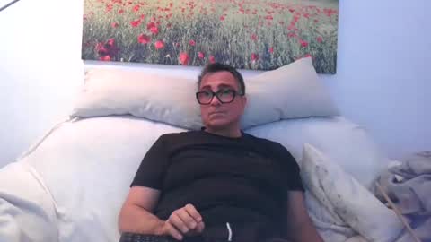 Snapshot of sexurbation chatting on December 24, 2024, 2:33 pm Sexurbation online show from December 24, 2024, 2:33 pm