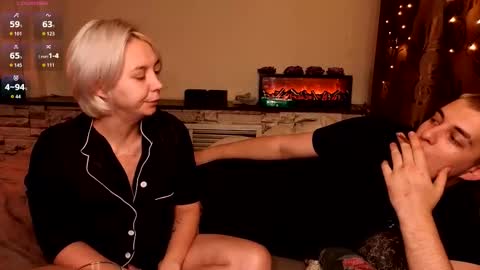 sexvibecouple online show from November 1, 2025, 10:34 pm