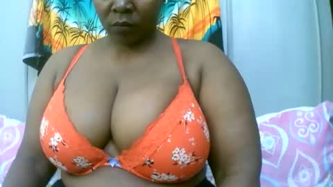 sexxi_ebony online show from February 4, 2026, 8:42 am