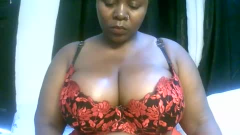 sexxi_ebony online show from April 23, 2026, 1:57 pm