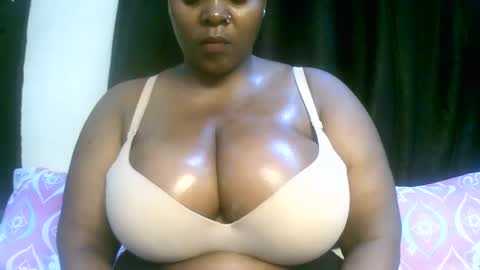 sexxi_ebony online show from April 30, 2026, 11:16 am