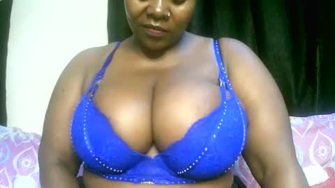sexxi_ebony online show from April 30, 2026, 8:57 pm