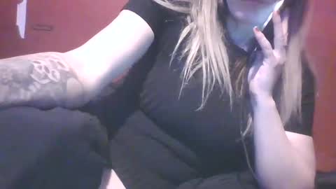 sexxileeah online show from December 13, 2024, 8:15 pm