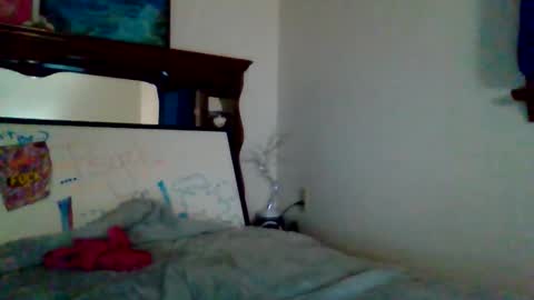 Leeah CloudZzz online show from March 12, 2026, 10:43 am