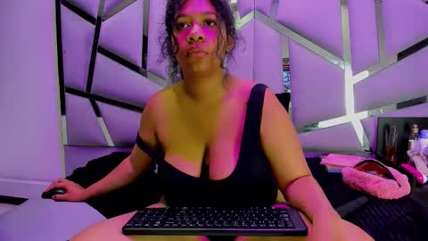 Snapshot of sexxtaty chatting on June 6, 2026, 3:17 pm Sexxtaty online show from June 6, 2026, 3:17 pm