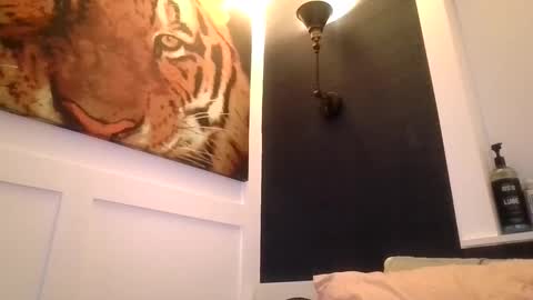 Snapshot of sexxxyvibes chatting on October 24, 2025, 5:48 am sexxxyvibes online show from October 24, 2025, 5:48 am