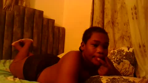 sexxy_beiby online show from March 9, 2026, 1:31 am