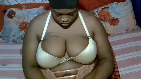 Snapshot of sexxy_brii chatting on May 5, 2026, 9:50 am sexxy_brii online show from May 5, 2026, 9:50 am