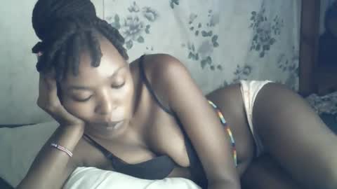 sexxy_curvy23 online show from February 27, 2026, 5:29 am